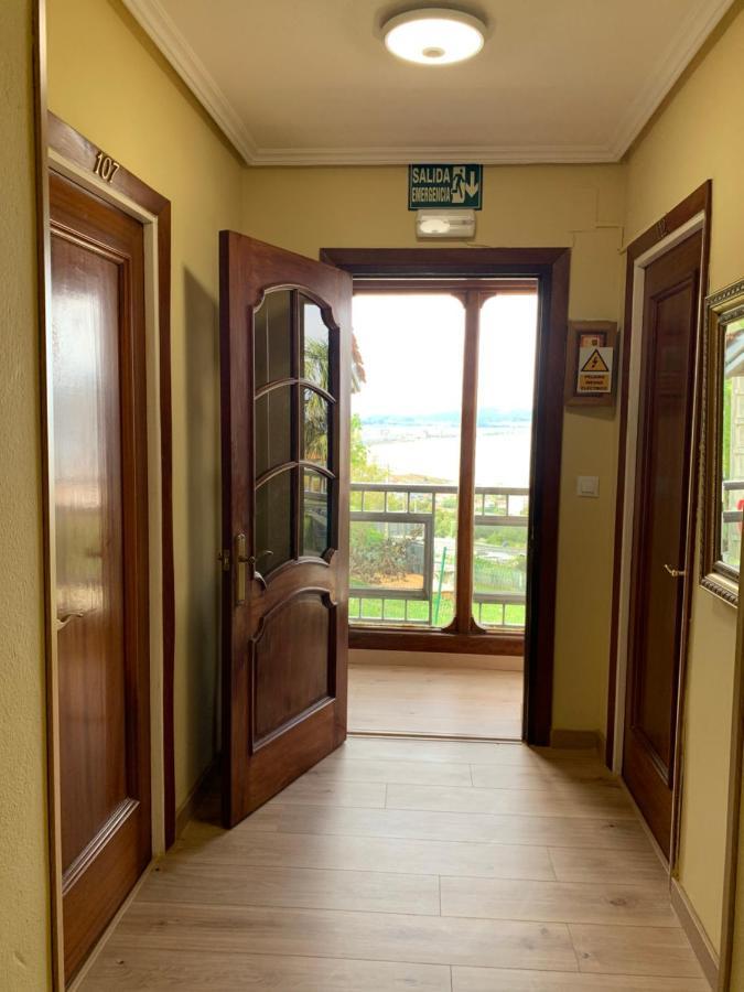 Hostal El Carro Laredo Eksteriør billede