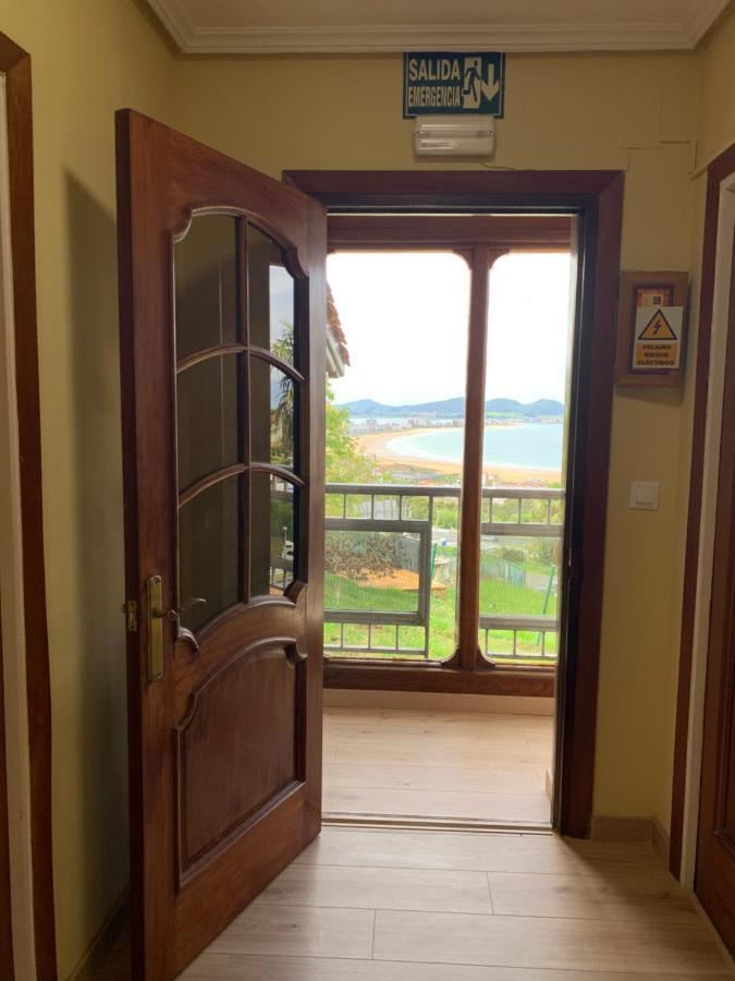 Hostal El Carro Laredo Eksteriør billede