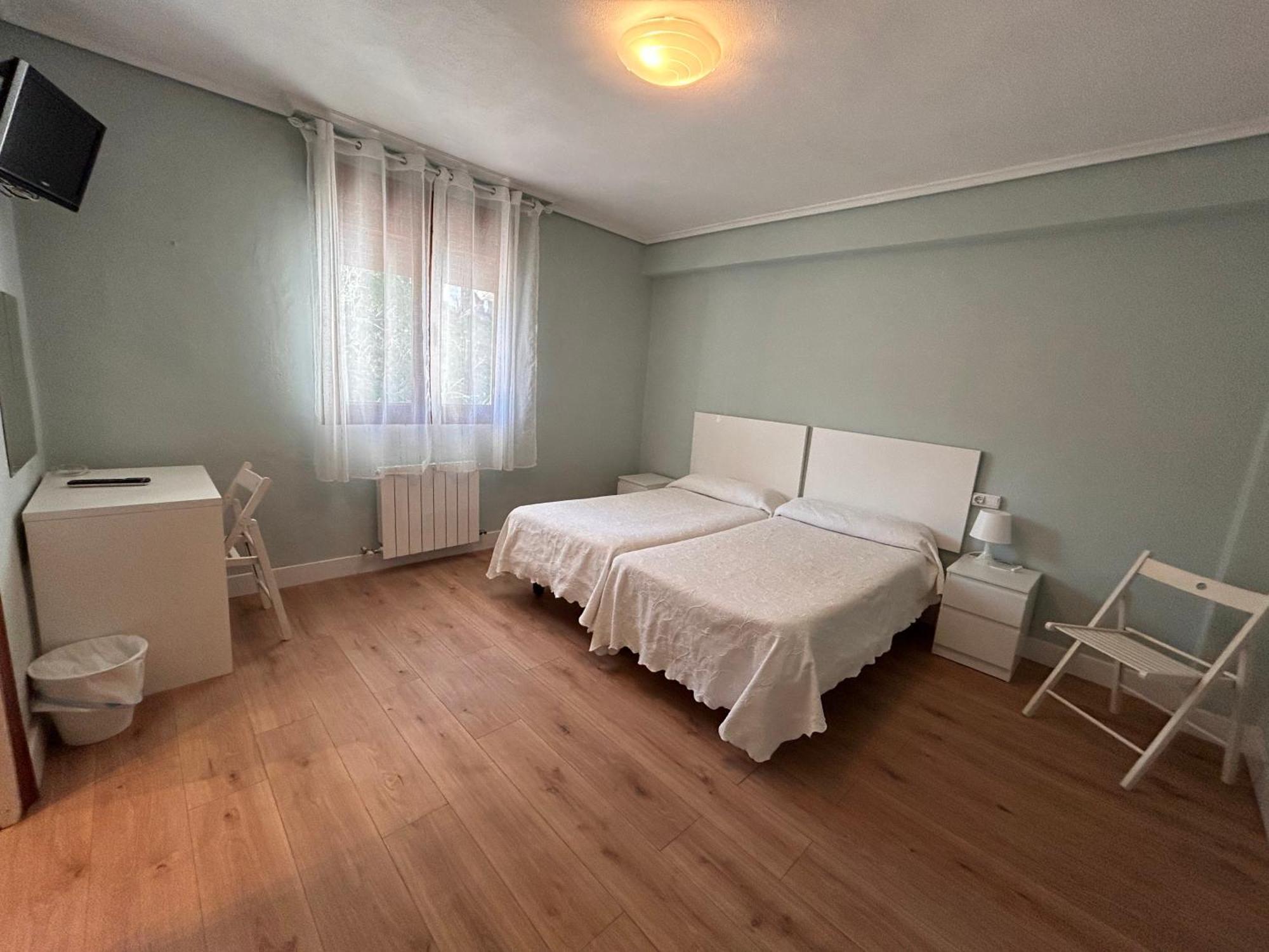Hostal El Carro Laredo Eksteriør billede
